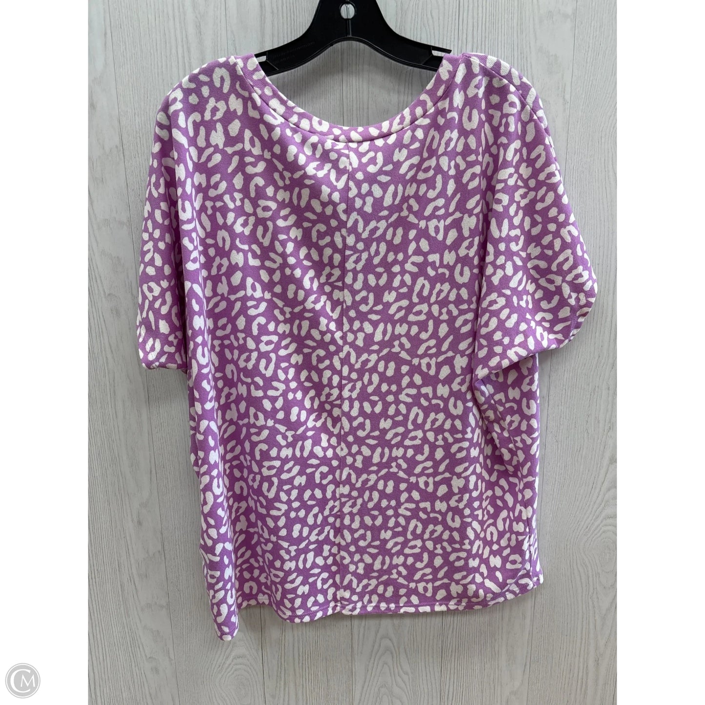 Top Short Sleeve By Honeyme In Lavender, Size: S
