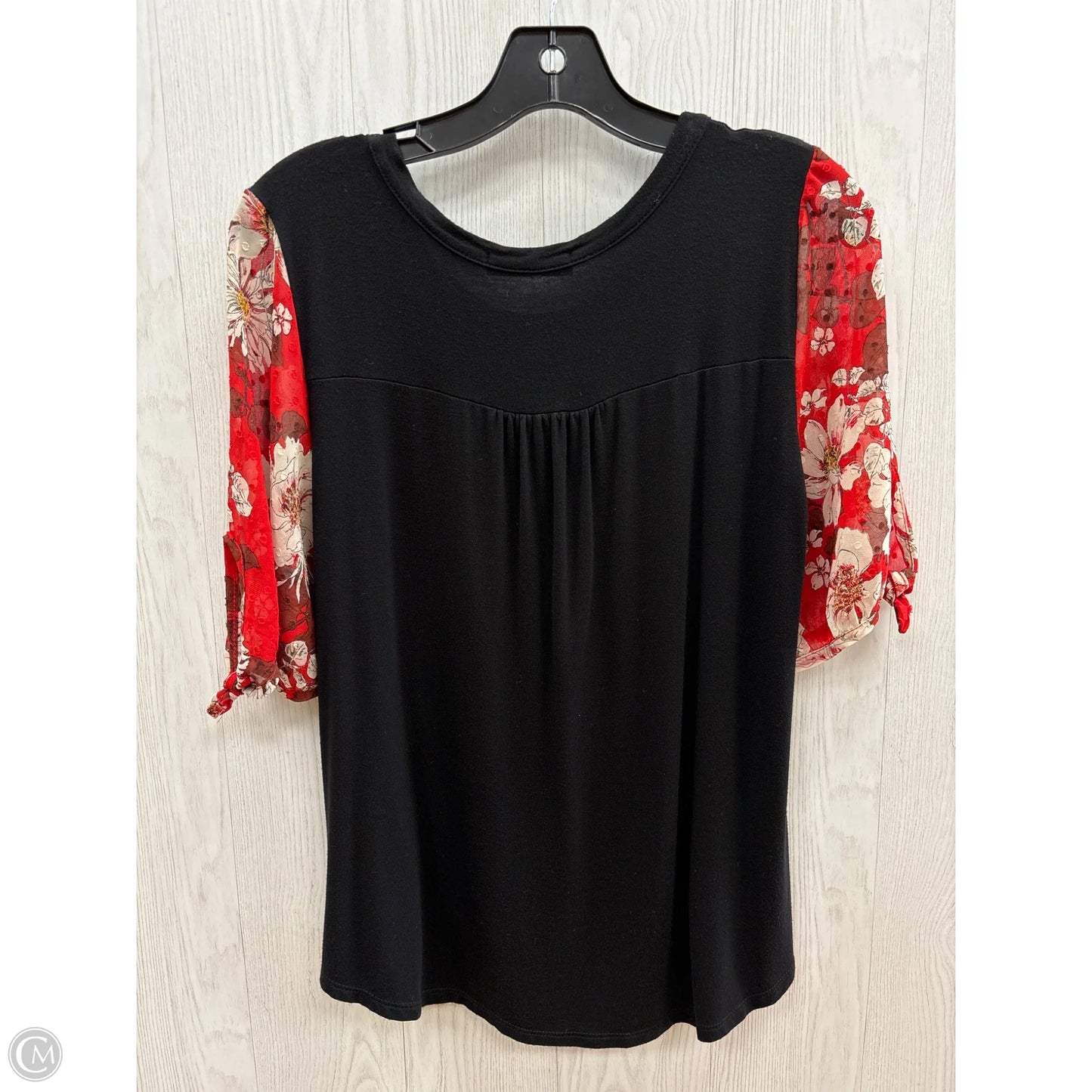 Top Short Sleeve By Kim & Cami In Black, Size: S