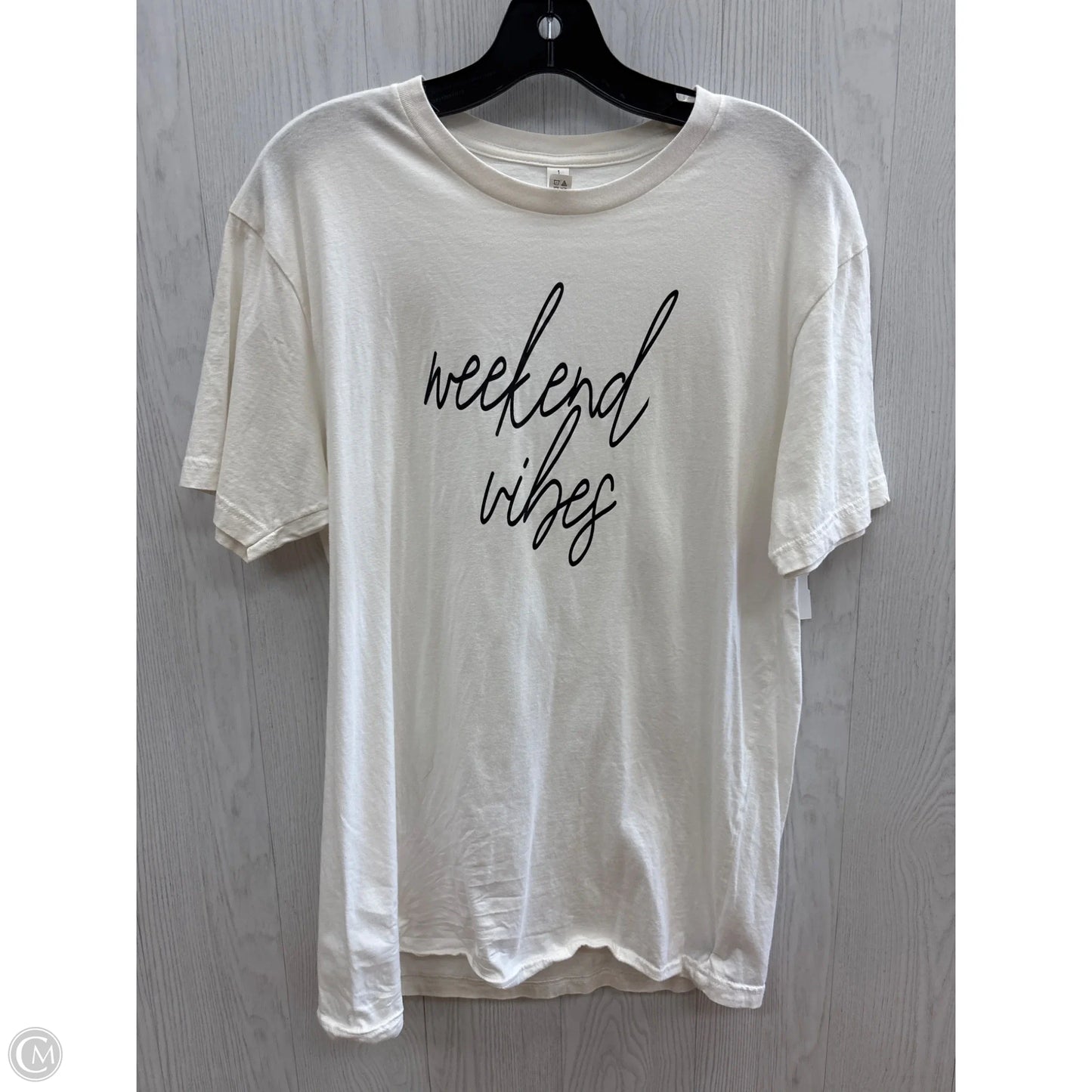 Top Short Sleeve Basic By Clothes Mentor In White, Size: L