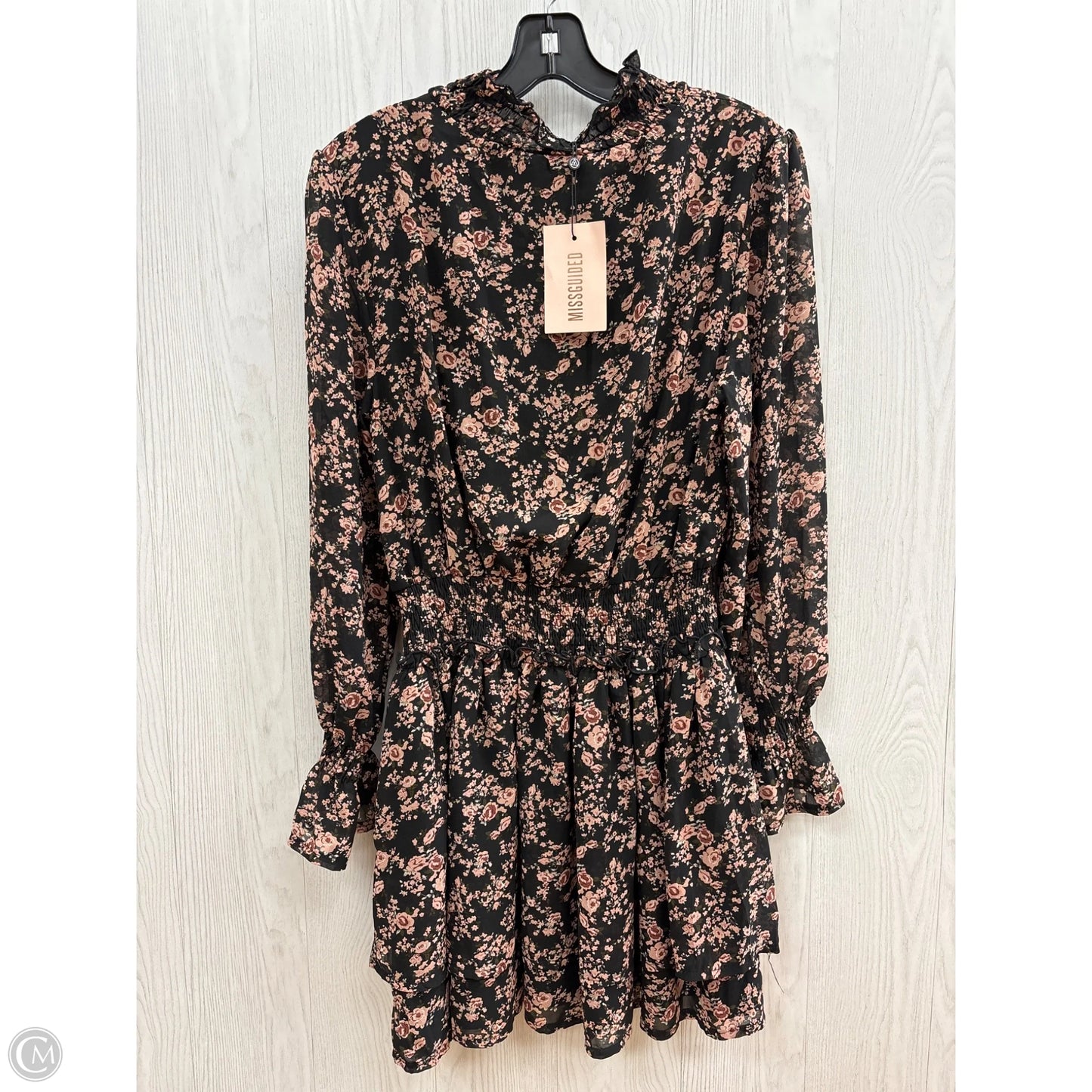 Dress Casual Short By Missguided In Floral Print, Size: 12