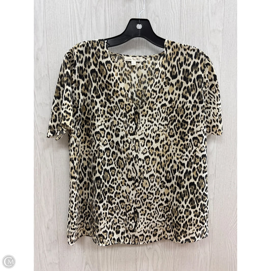 Top Short Sleeve Basic By Clothes Mentor In Leopard Print, Size: S