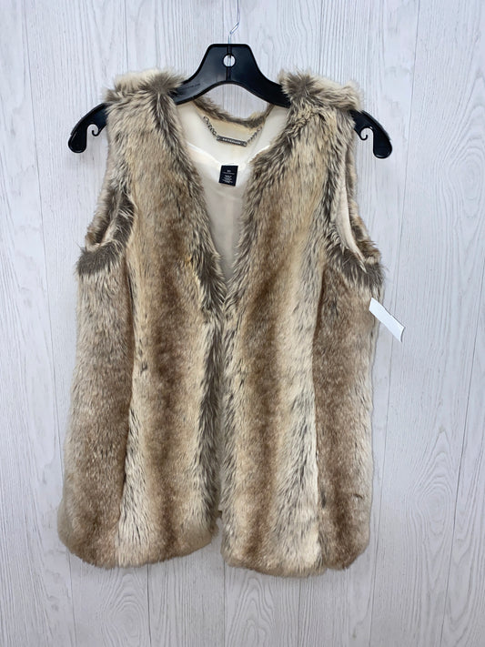 Vest Faux Fur & Sherpa By White House Black Market  Size: Xs