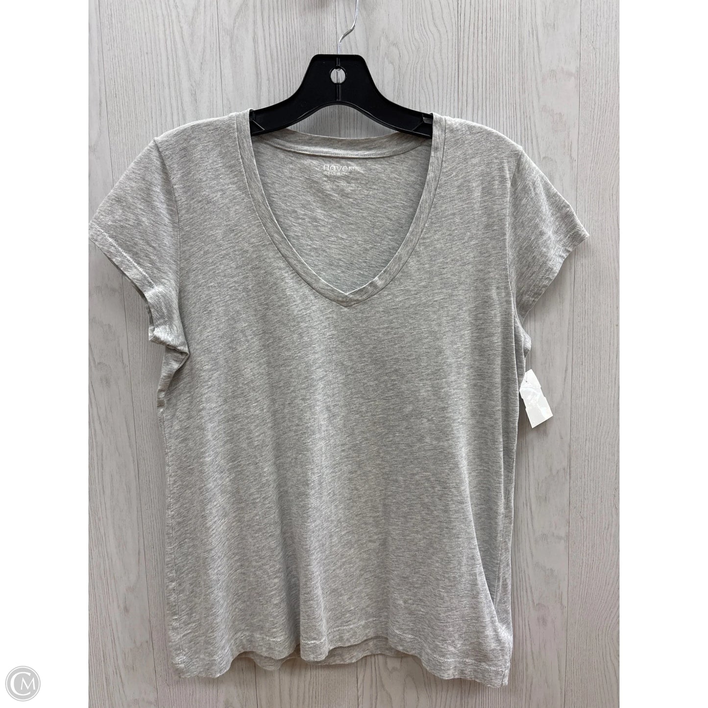 Top Short Sleeve Basic By Clothes Mentor In Grey, Size: M