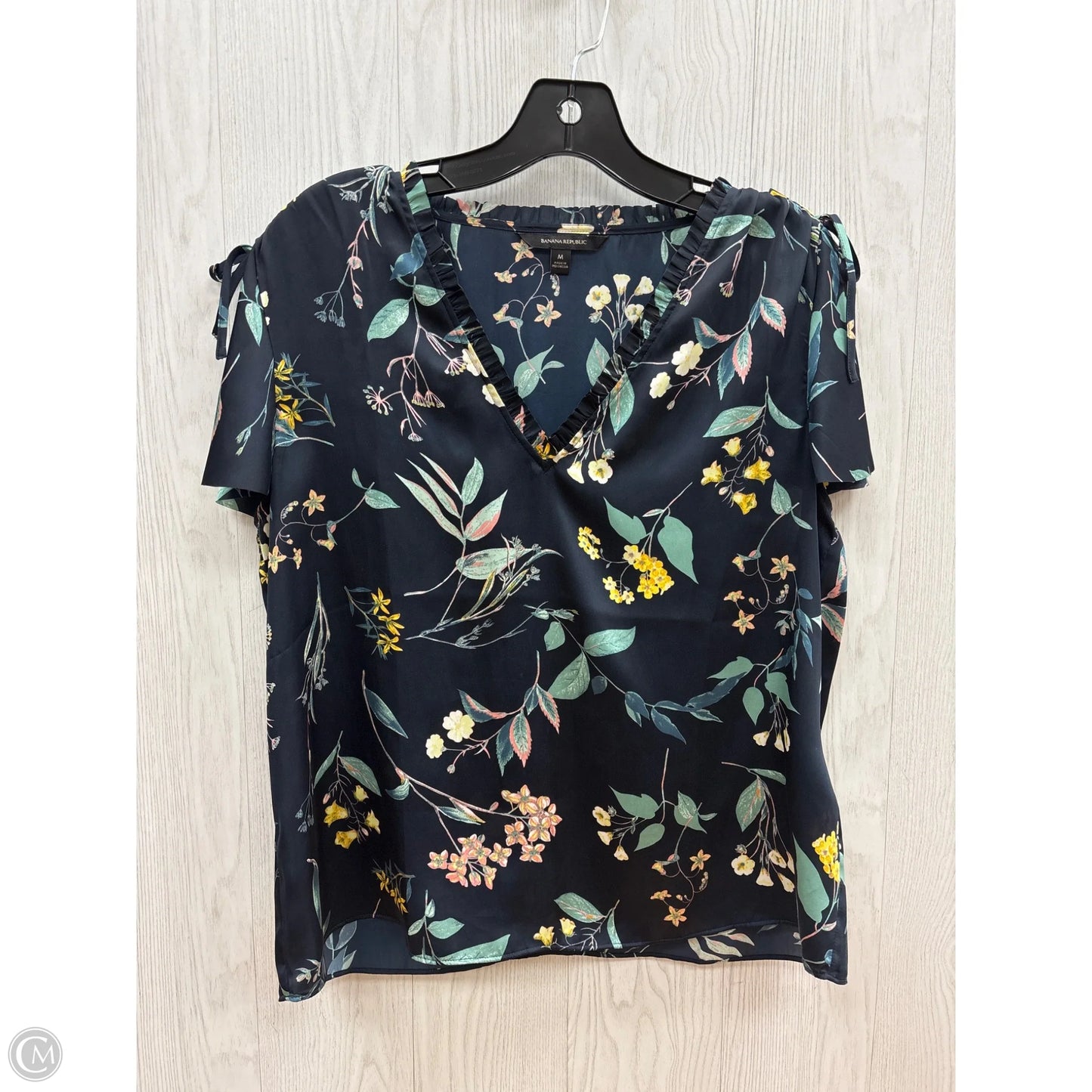 Top Short Sleeve By Banana Republic In Navy, Size: M