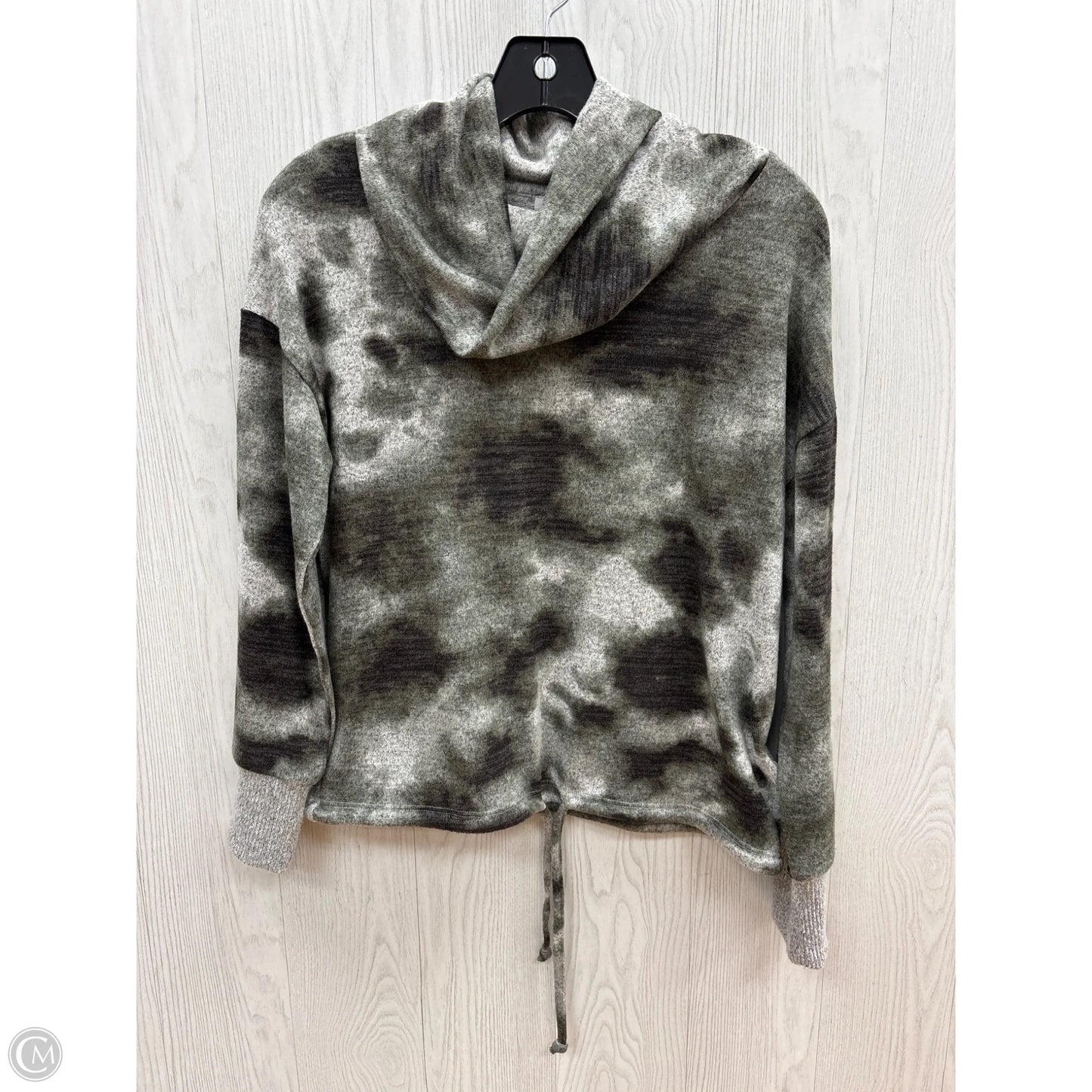 Sweater By Clothes Mentor In Camouflage Print, Size: S