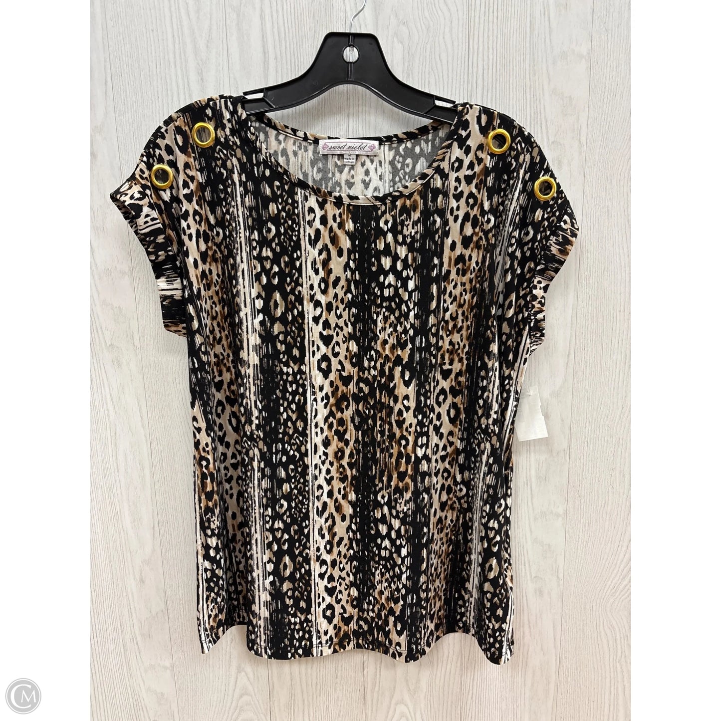Top Short Sleeve By Clothes Mentor In Animal Print, Size: M