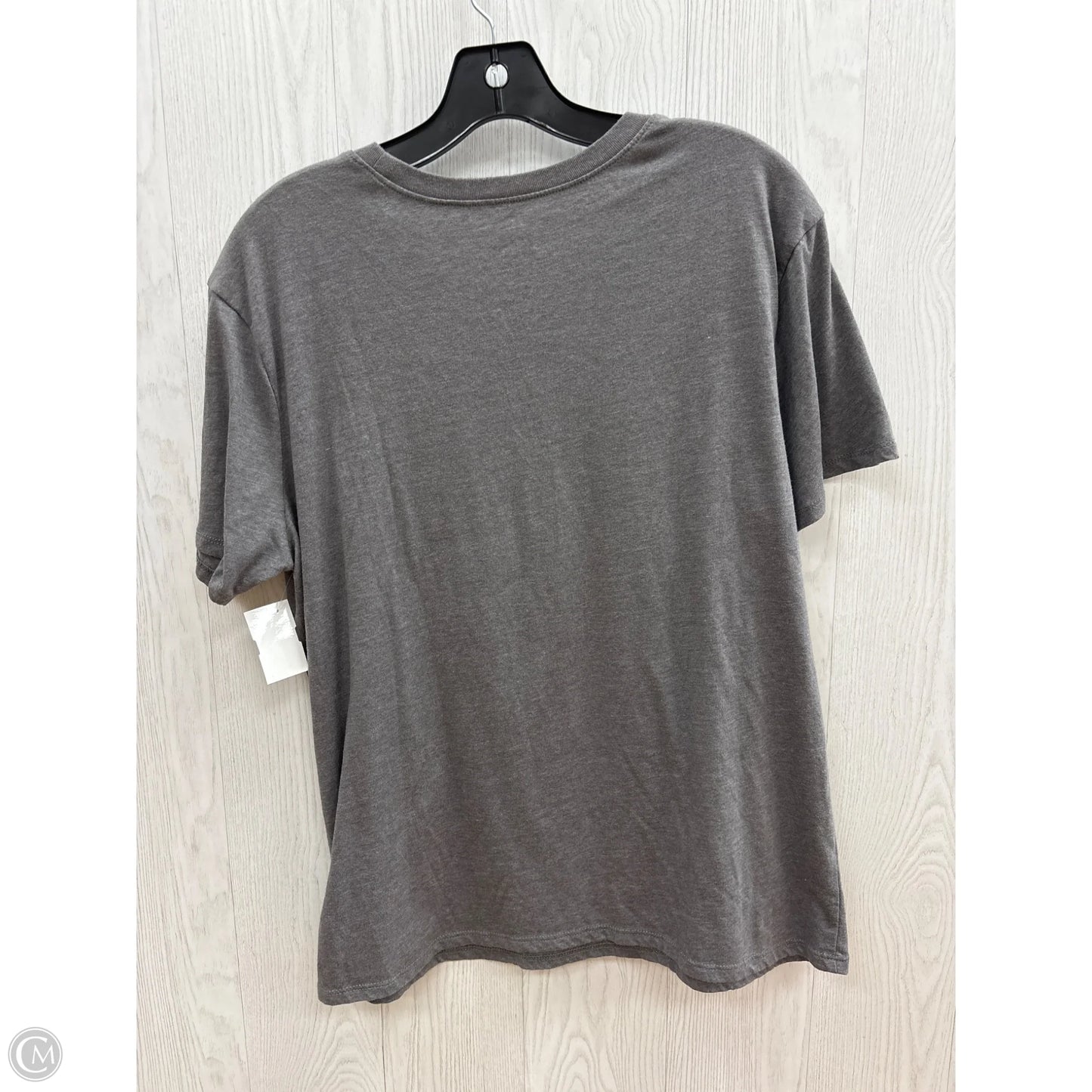 Top Short Sleeve By Clothes Mentor In Grey, Size: M