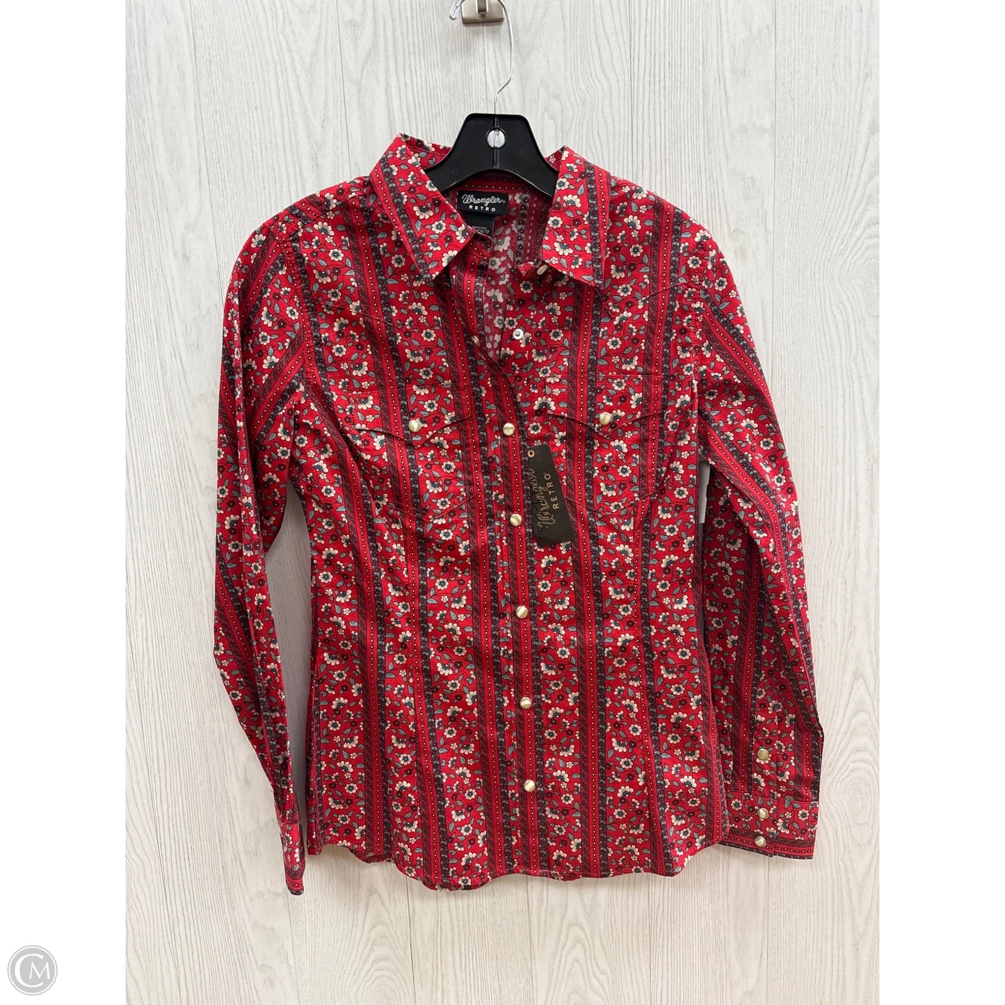 Top Long Sleeve By Wrangler In Red, Size: Xs