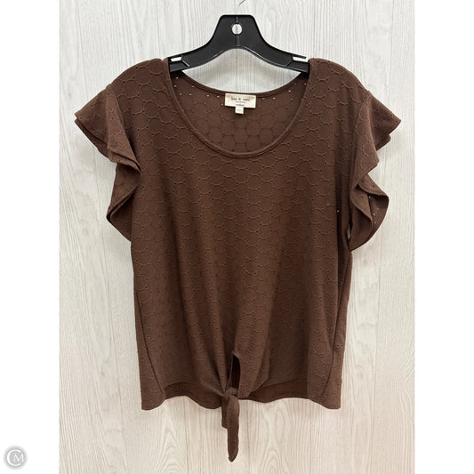Top Short Sleeve By Kim & Cami In Brown, Size: M