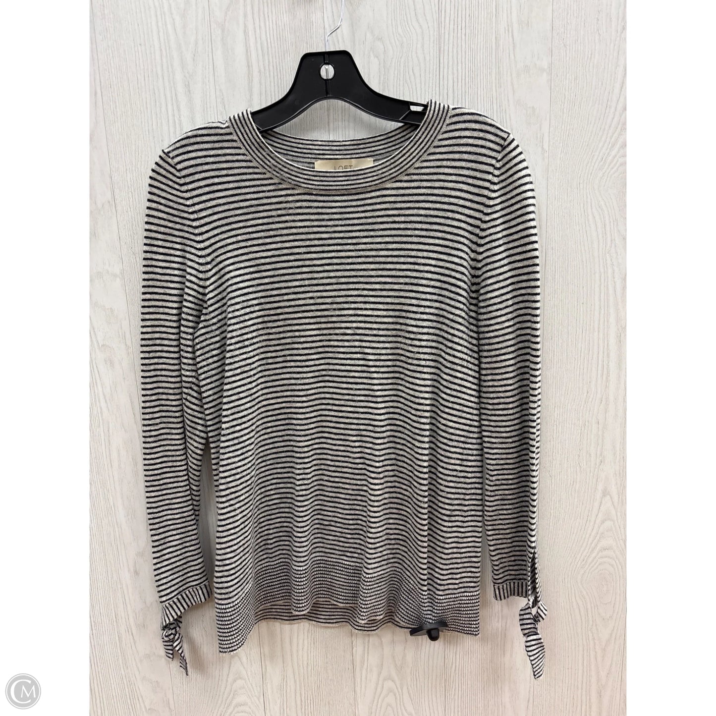 Top Long Sleeve By Loft In Striped Pattern, Size: Xs