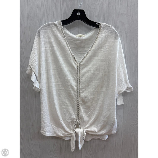 Top Short Sleeve By Max Studio In White, Size: 1x