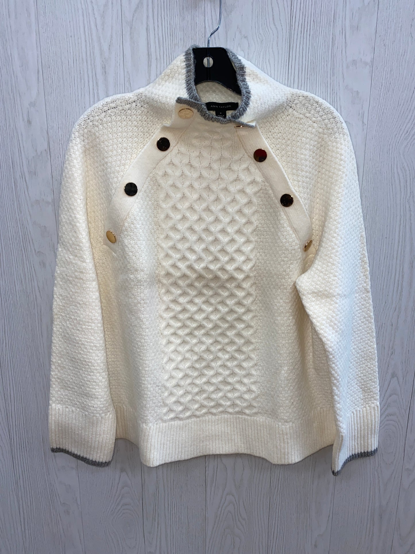 Sweater By Ann Taylor In Cream, Size: M