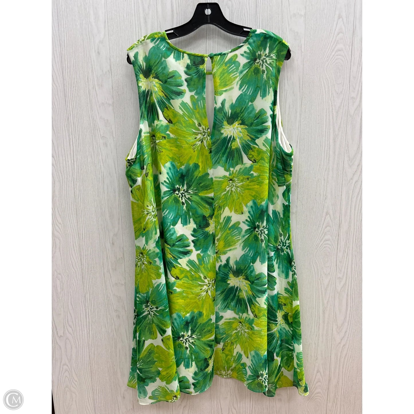 Dress Casual Short By Calvin Klein In Green & White, Size: 22