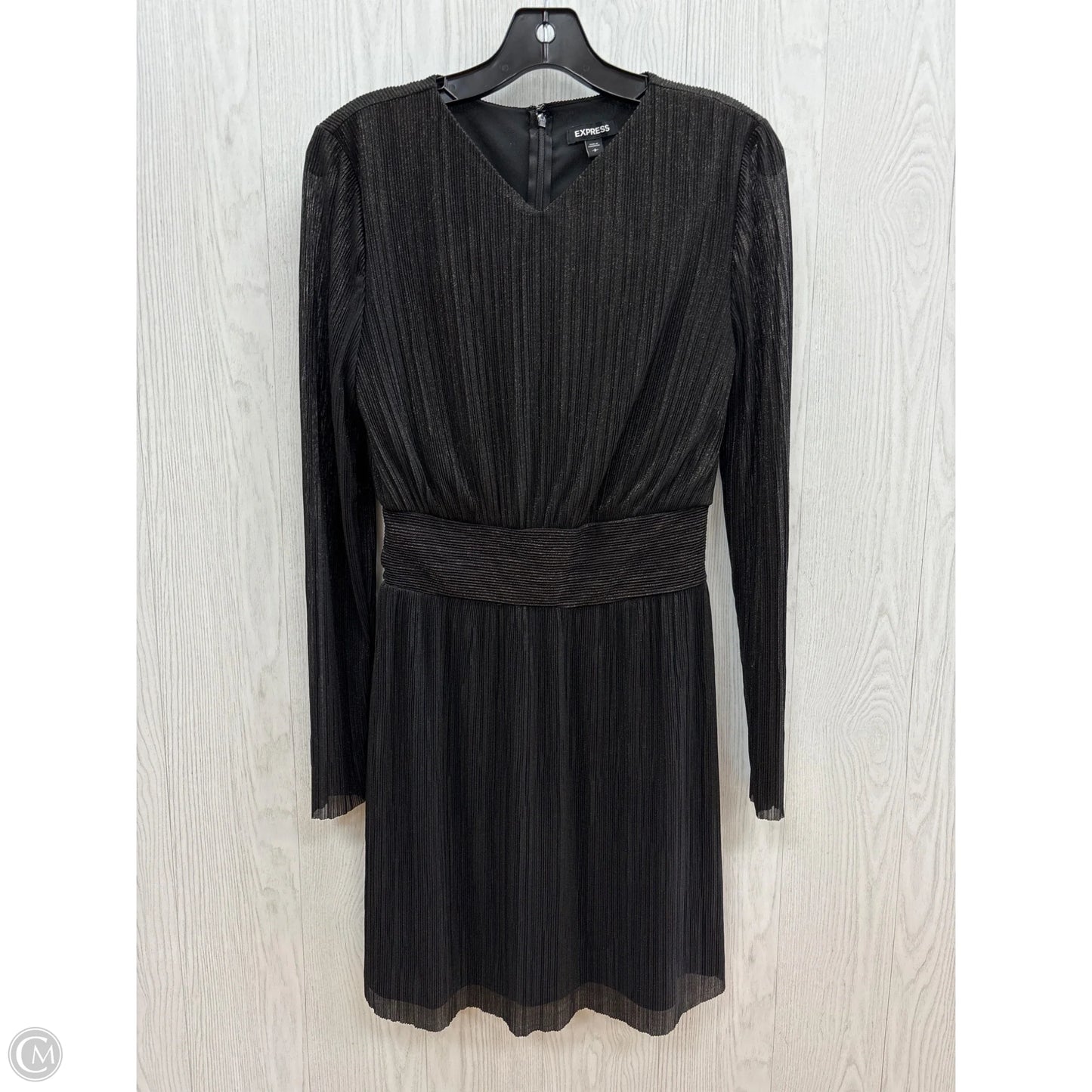 Dress Party Short By Express In Black, Size: S