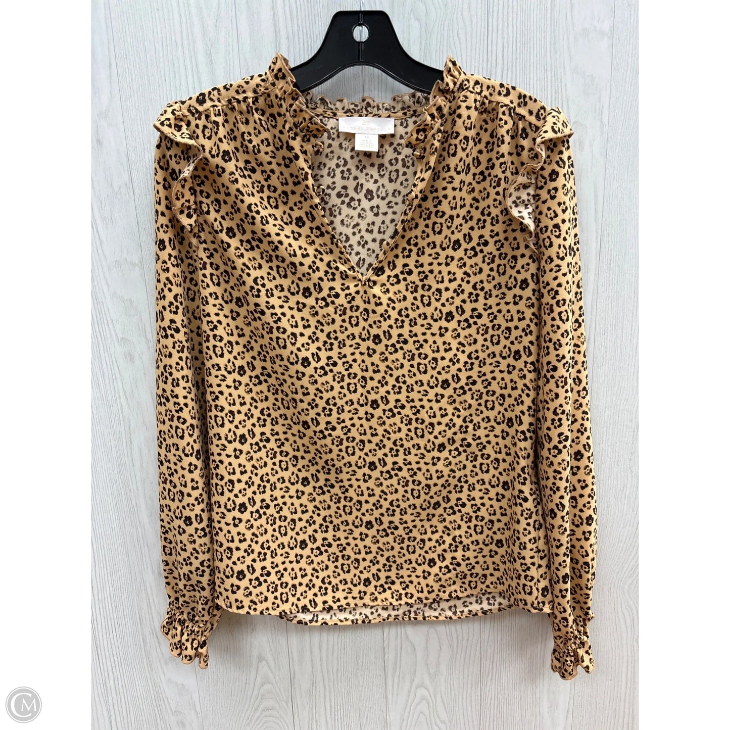 Top Long Sleeve By Clothes Mentor In Animal Print, Size: Xs