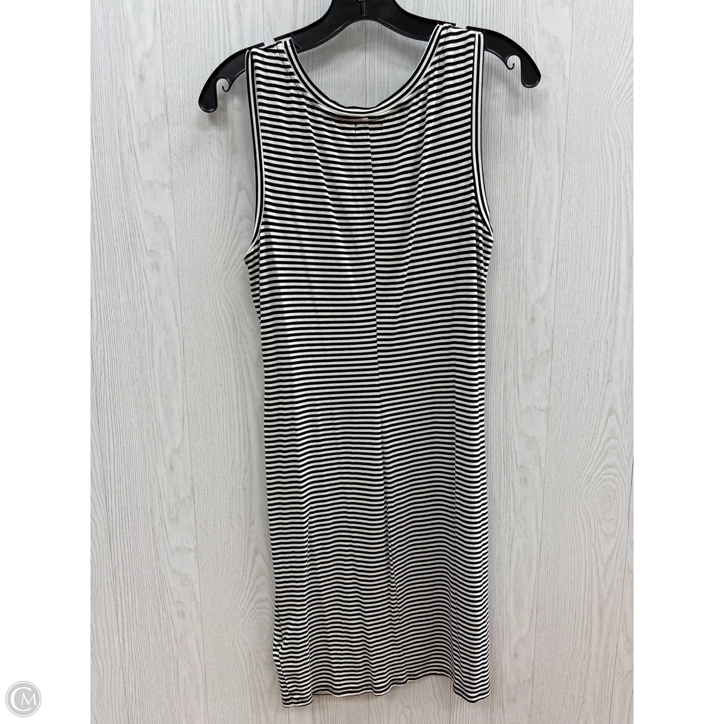 Dress Casual Short By Love Fire In Black & White, Size: L