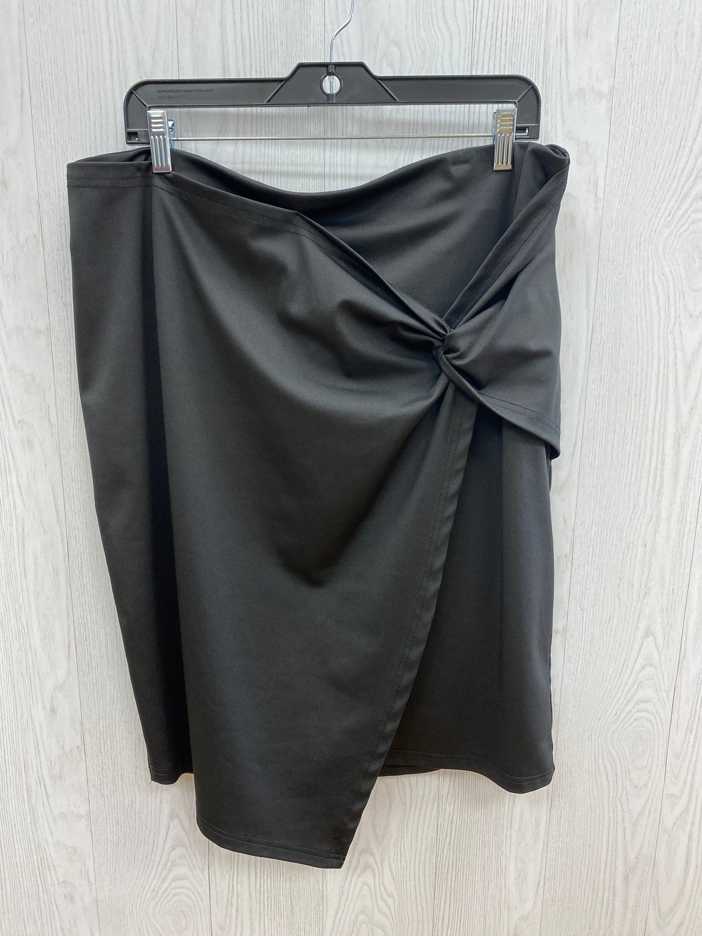 Black Skirt Midi Clothes Mentor, Size 2x