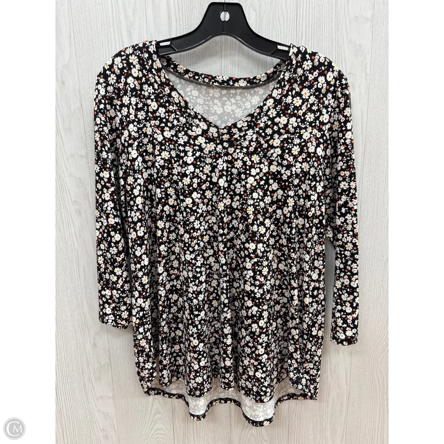 Top 3/4 Sleeve By Clothes Mentor In Floral Print, Size: M