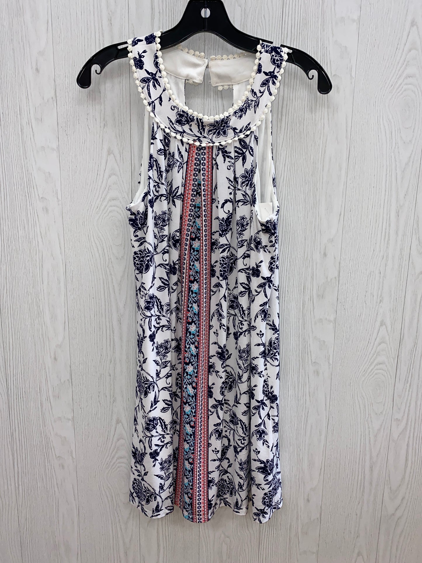 Blue & White Dress Casual Short Clothes Mentor, Size L