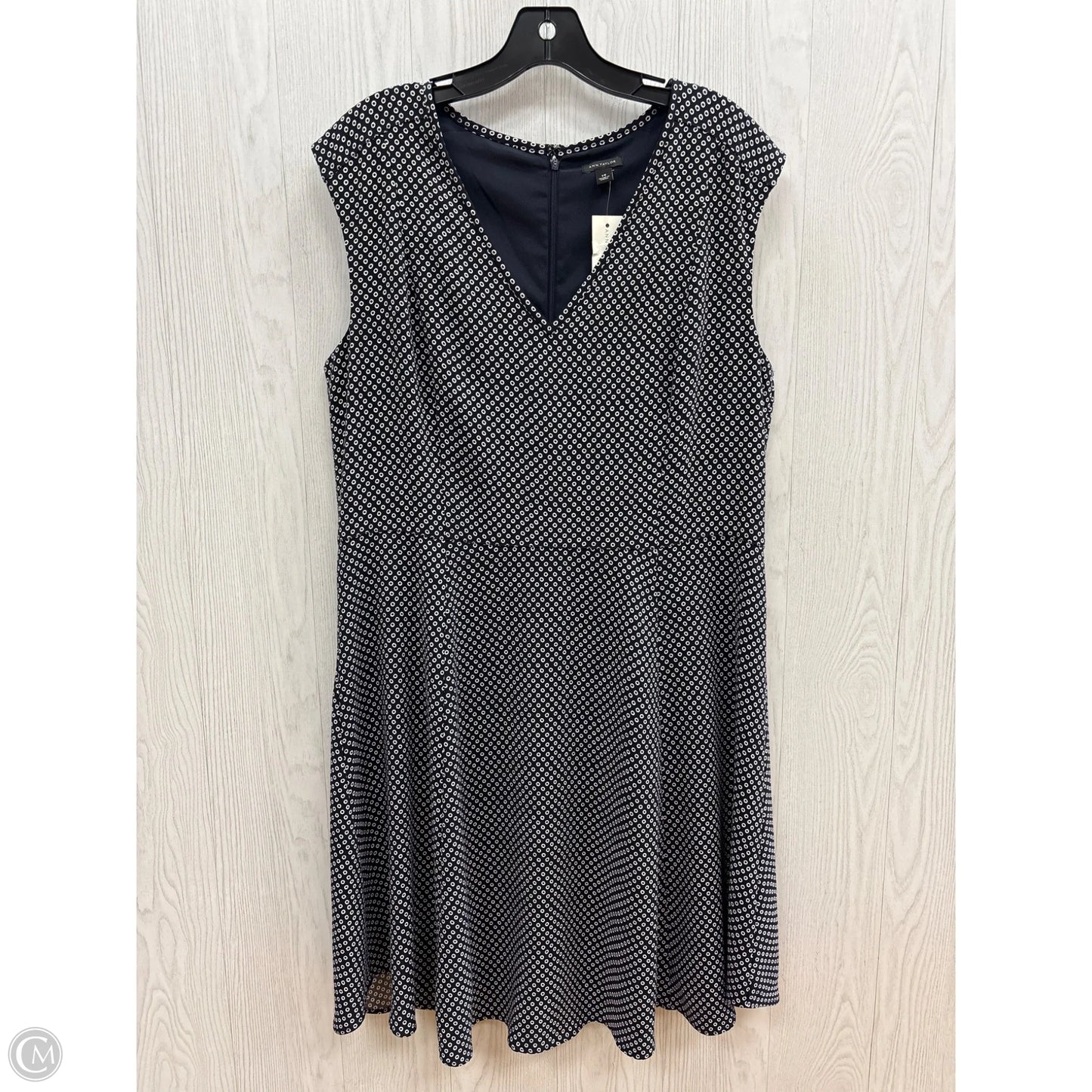 Dress Casual Midi By Ann Taylor In Navy, Size: Xl