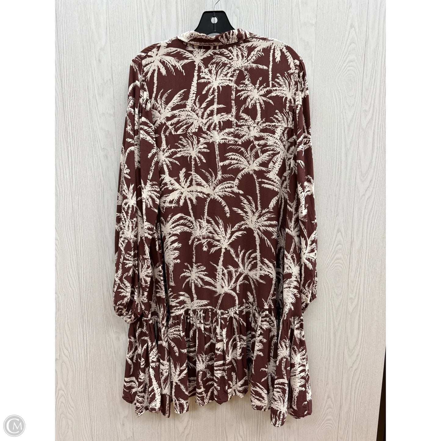 Dress Casual Short By Express In Brown & White, Size: L