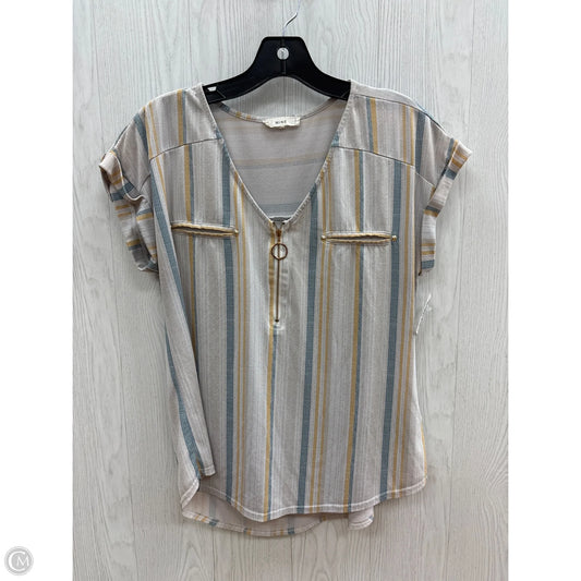 Top Short Sleeve By Mine In Grey, Size: M