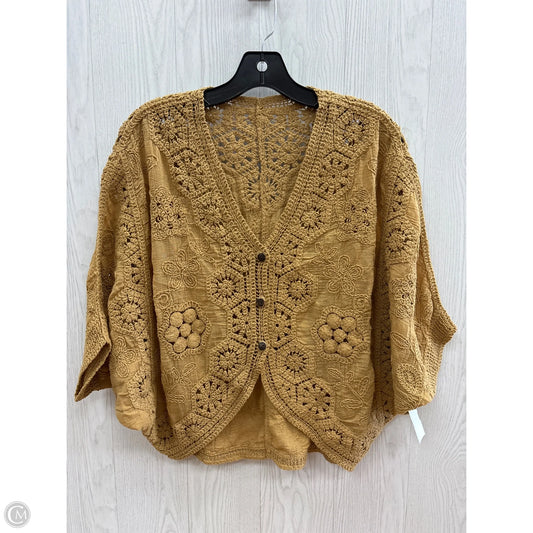 Top Short Sleeve By Shein In Tan, Size: Osfm