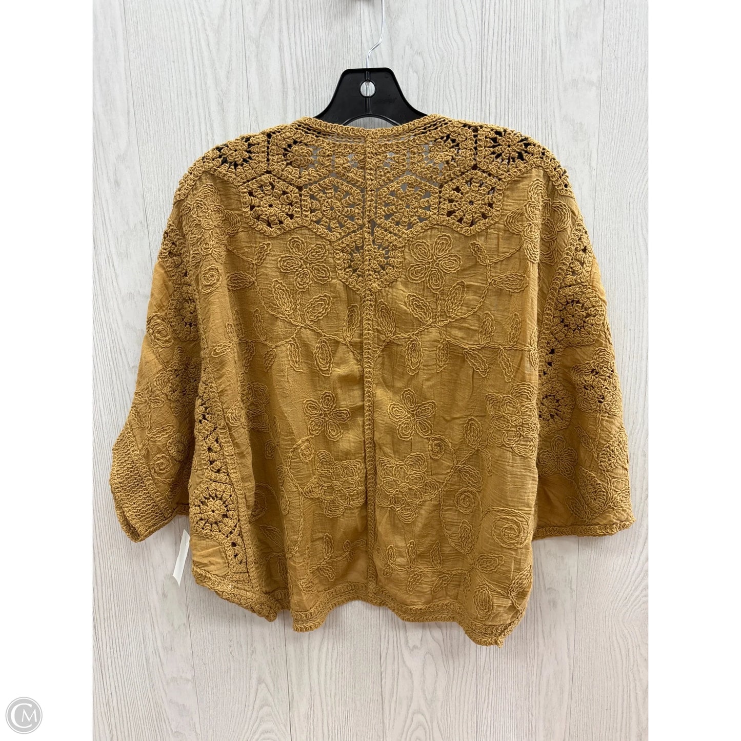 Top Short Sleeve By Shein In Tan, Size: Osfm